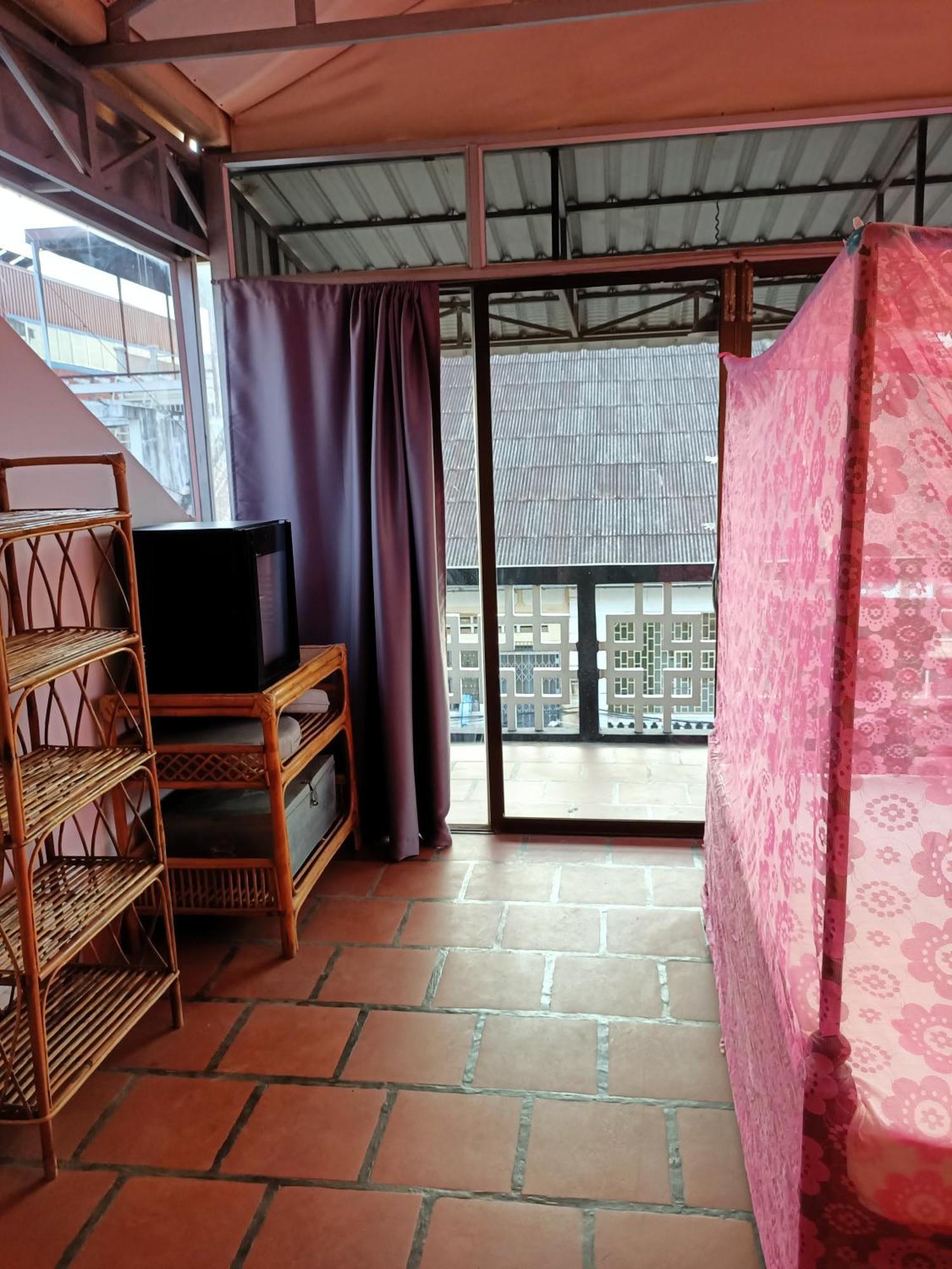 Ganesha Hostel Battambang Pokoj fotografie